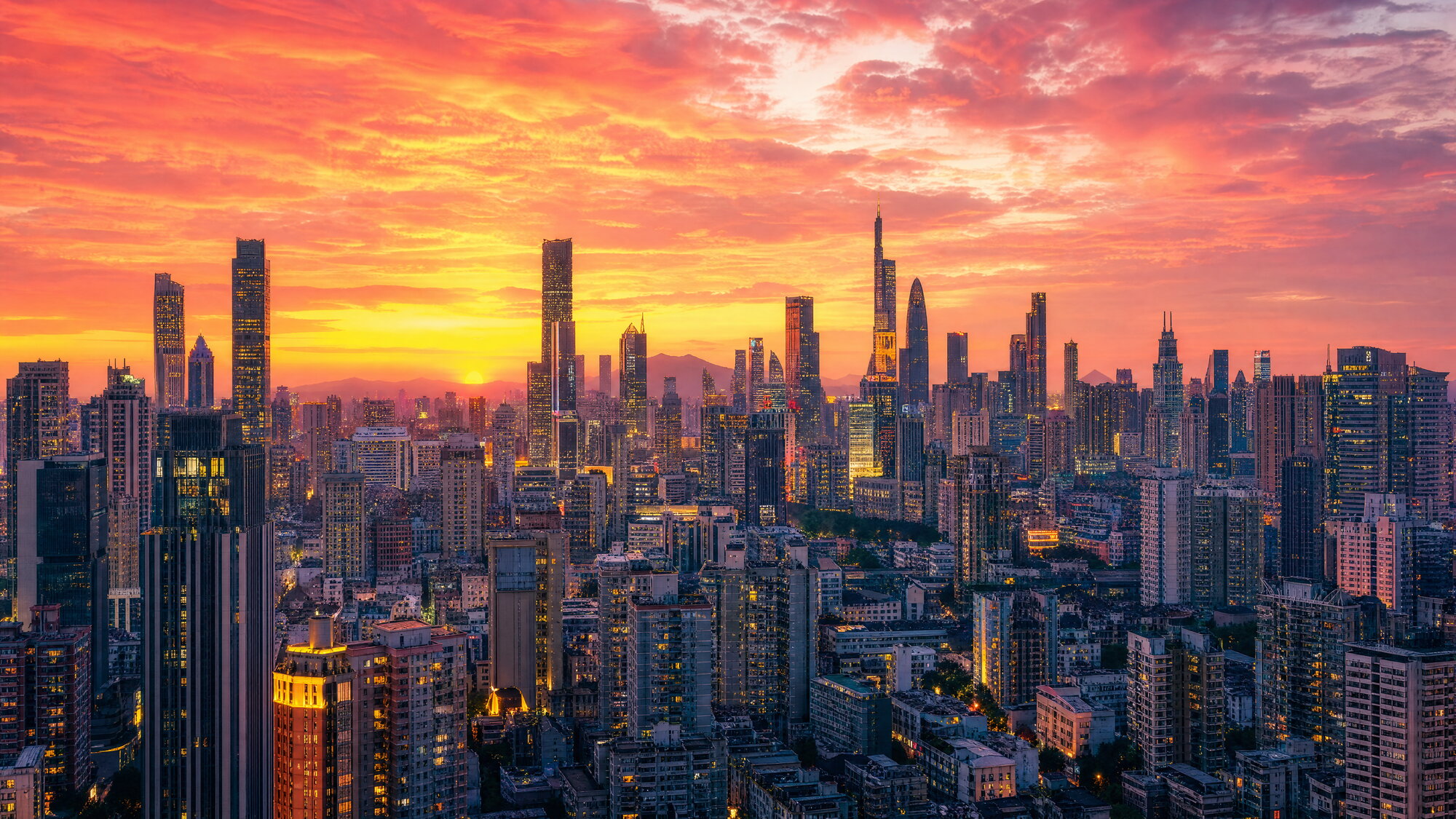 Papier peint panoramique skyline urbaine coucher de soleil